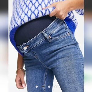 Over the belly step hem asos maternity jeans size 4